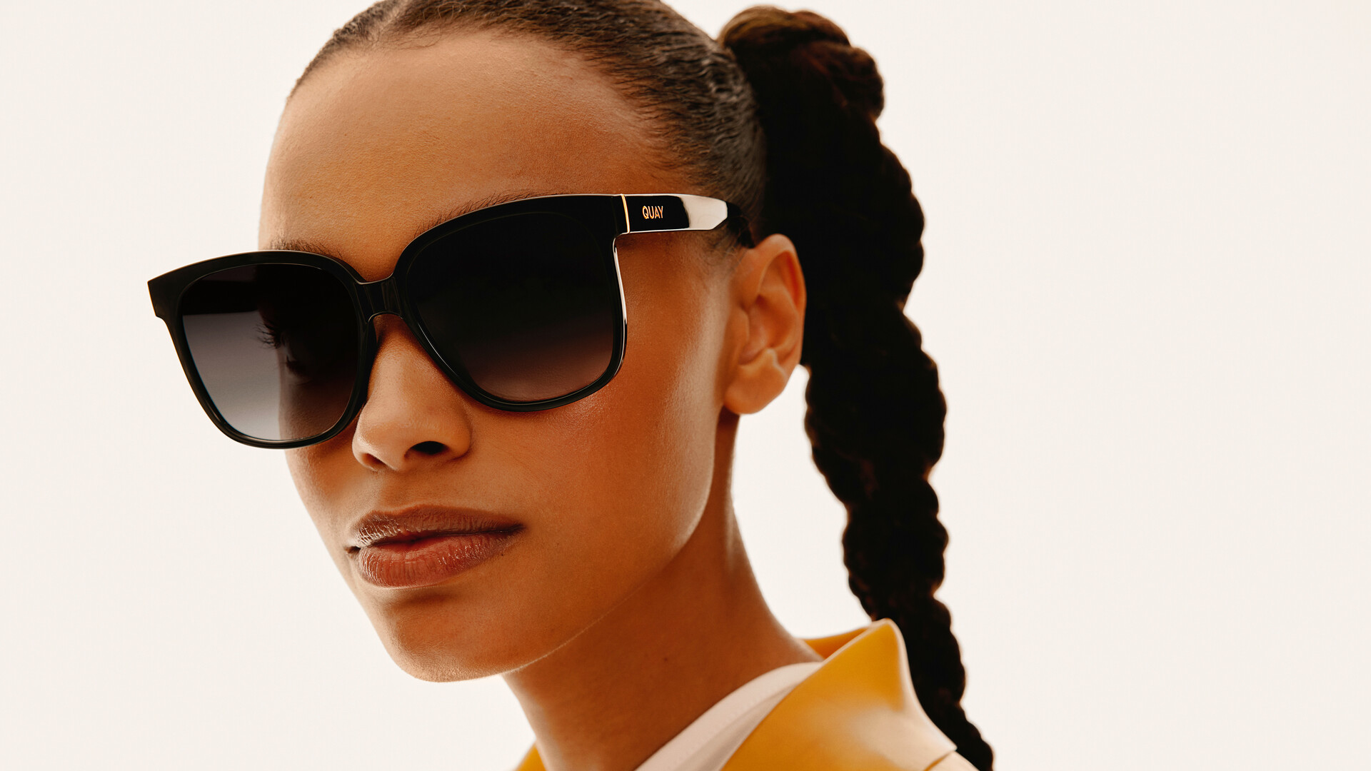 QUAYWIDEAWAKEBLACKSMOKEALEXIS0001 1_3