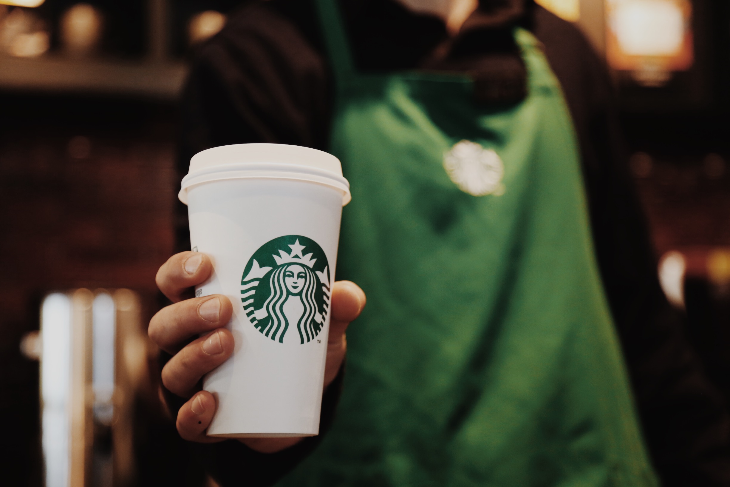 Ari Kysta'S Starbucks Video: The Aftermath - ef1mhlh