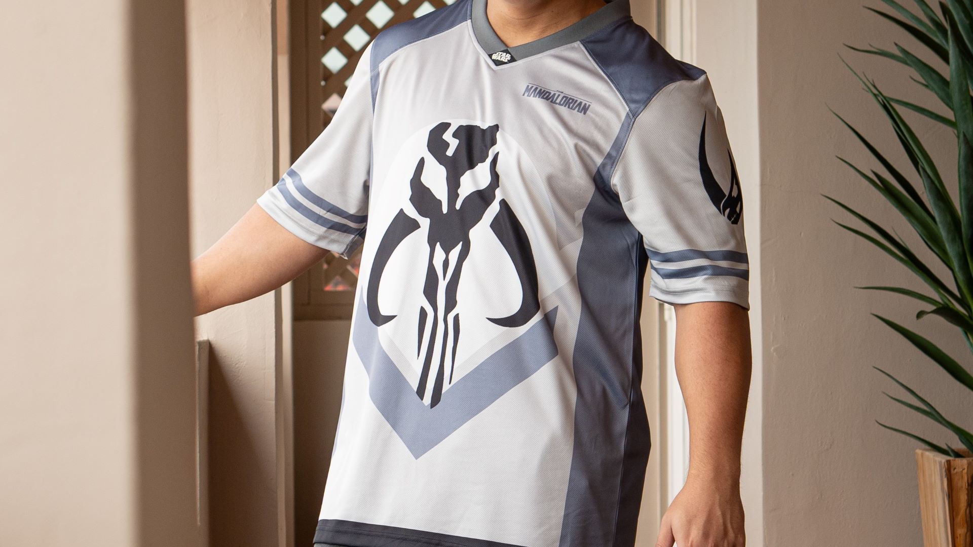Star Wars - The Mandalorian - Djarin Jersey
